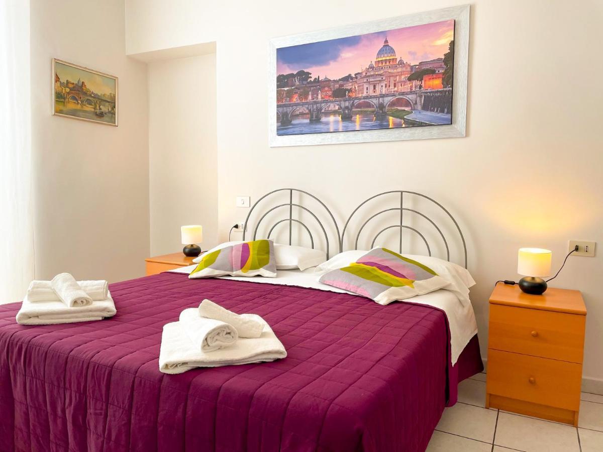 Lodging In Bed & Breakfast Roma